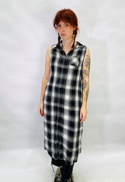 Vintage Size S Flannel Dress in Black