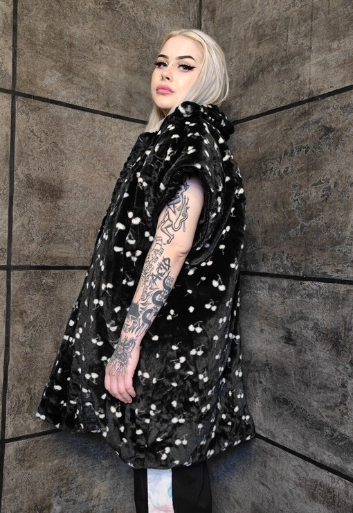 garment image