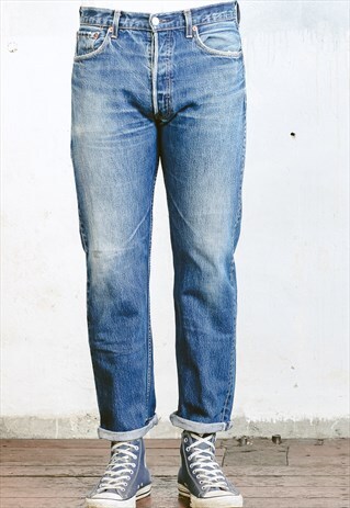 VINTAGE LEVIS 501 JEANS