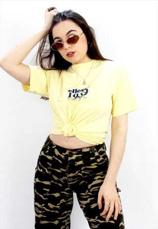 90'S RETRO YELLOW SPELL-OUT LOGO T-SHIRT