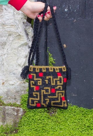 VINTAGE 70'S FESTIVAL INDIAN WOVEN BUTTON CLOSE BAG