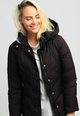 VINTAGE TOMMY HILFIGER PUFFER JACKET