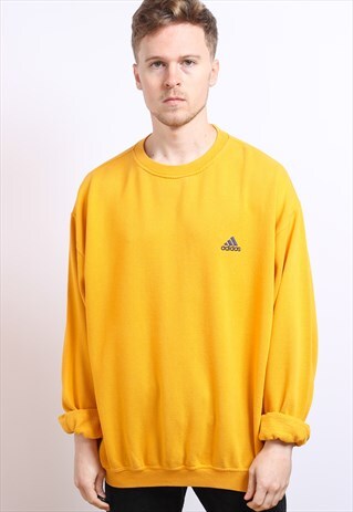 VINTAGE ADIDAS SWEATSHIRT