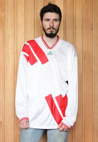 VINTAGE 1990S WHITE AND RED ADIDAS T-SHIRT