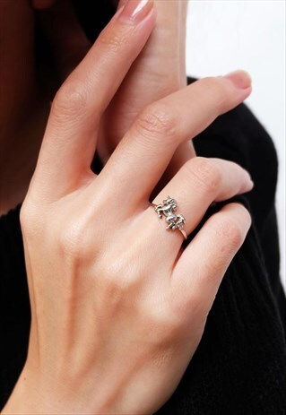 UNICORN STERLING SILVER RING
