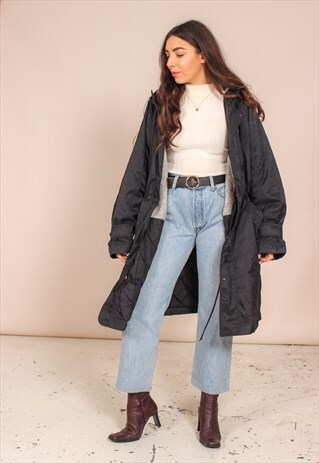 VINTAGE 90S NIKE LONG PADDED JACKET IN BLACK