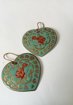 Gorgeous vintage enamel heart earrings