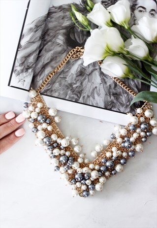 PEARL GOLD CHAIN CHUNKY STATEMENT NECKLACE
