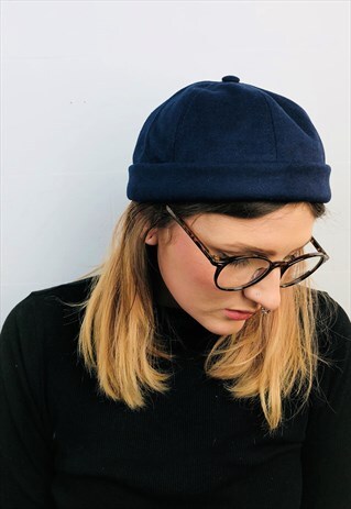 NAVY DOCKER HAT