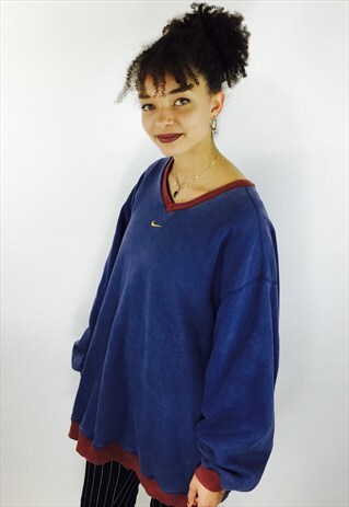 NIKE SWEATSHIRT
