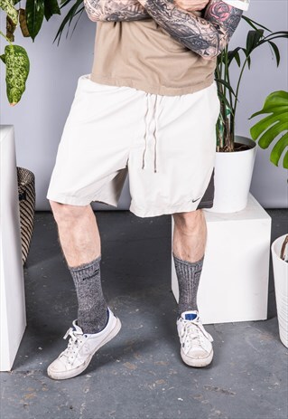 VINTAGE NIKE SPORTS SHORTS BIEGE WITH GREY EMBROIDERY LOGO