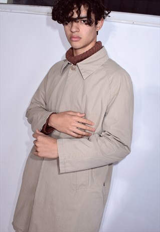RARE VINTAGE MONCLER BEIGE LIGHTWEIGHT RAINCOAT