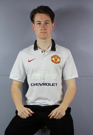 VINTAGE NIKE MANCHESTER UNITED FOOTBALL SHIRT IN WHITE WITH
