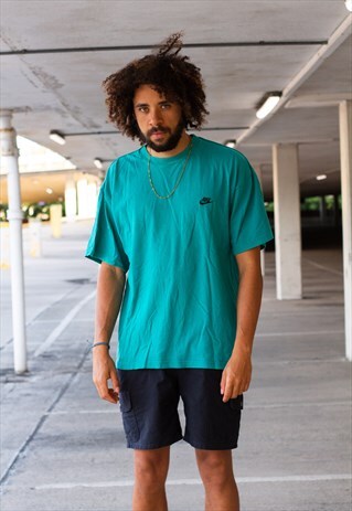 VINTAGE 90'S NIKE T SHIRT IN THE TEAL / TURQUOISE COLOURWAY
