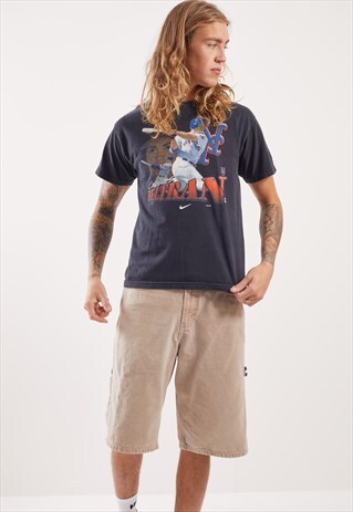VINTAGE NIKE GRAPHIC T-SHIRT