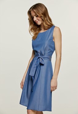 Sleeveless Dress with Belt and Button Detail