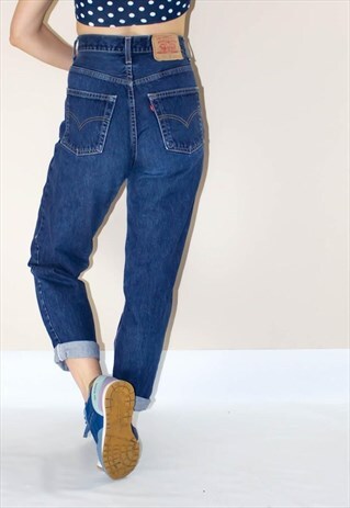 VINTAGE 90'S HIGH WAIST VINTAGE LEVI MOM JEANS