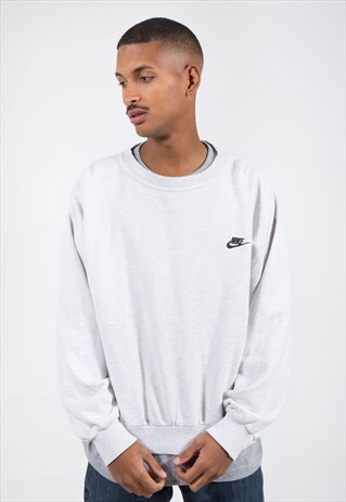 VINTAGE RETRO 90'S NIKE EMBROIDERED SWEATSHIRT / S7792