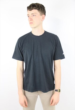 VINTAGE ADIDAS BLACK T-SHIRT