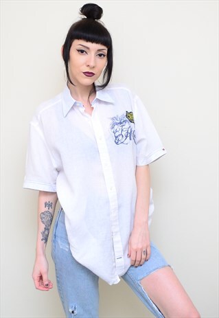 Y2K SUMMER WHITE TOMMY HILFIGER BOYFRIEND STYLE SHIRT
