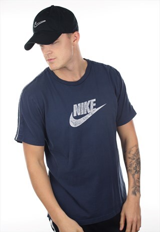 VINTAGE NIKE GRAPHIC T SHIRT TEE