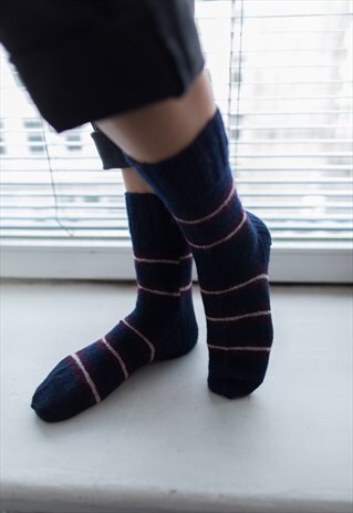 NAVY STRIPED HANDMADE KNITTED WOOL SOCKS