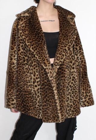 DESIGNER SPORTMAX LEOPARD PRINT VINTAGE COAT PONCHO
