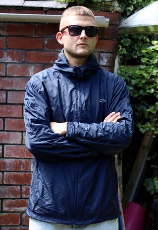 VINTAGE NAVY CHAMPION WINDBREAKER LARGE