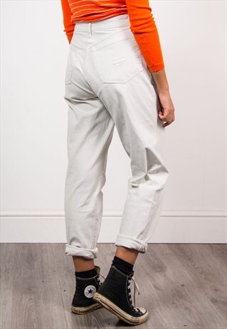 VINTAGE 90'S MOM STYLE BEIGE JEANS