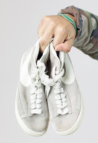 VINTAGE NIKE BLAZER GREY HIGH-TOP TRAINERS