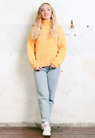 VINTAGE 80S HAND KNIT TURTLENECK SWEATER