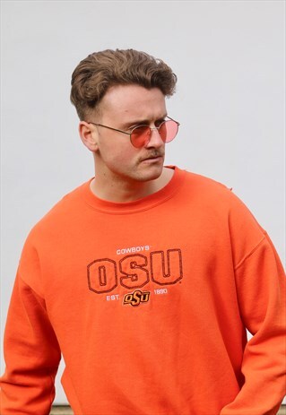 NCAA USA VINTAGE TEAM SWEATSHIRT
