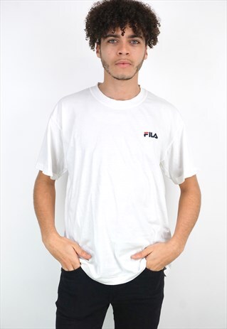 VINTAGE 90'S FILA T-SHIRT