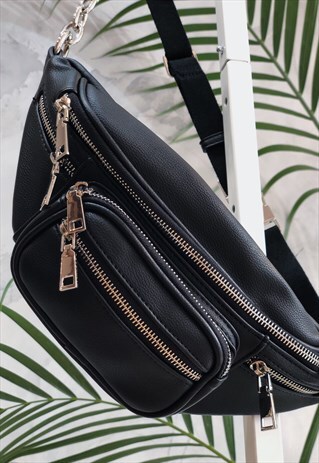 BLACK LEATHER SILVER ZIP BUM BAG
