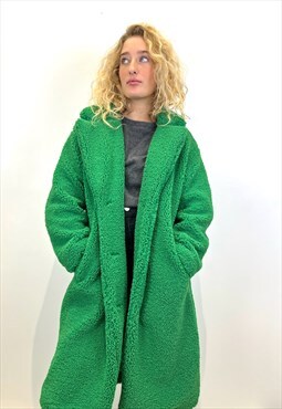Wool Coat in Green 