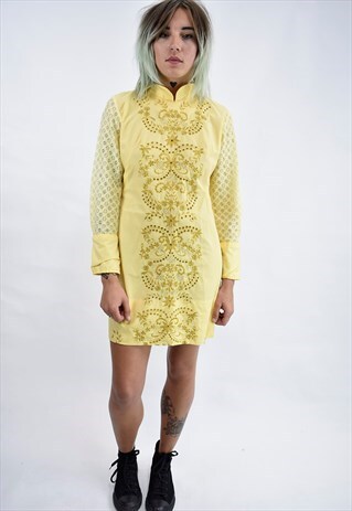 VINTAGE 70S MINI SHIFT DRESS W/ LACE SLEEVES