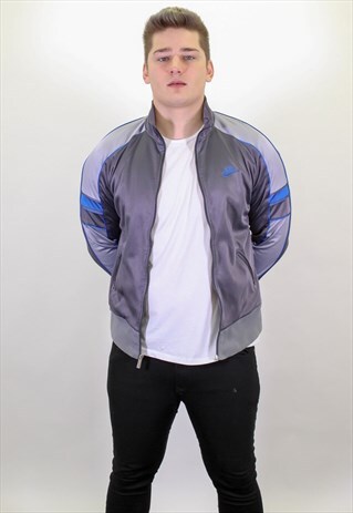 VINTAGE NIKE JACKET