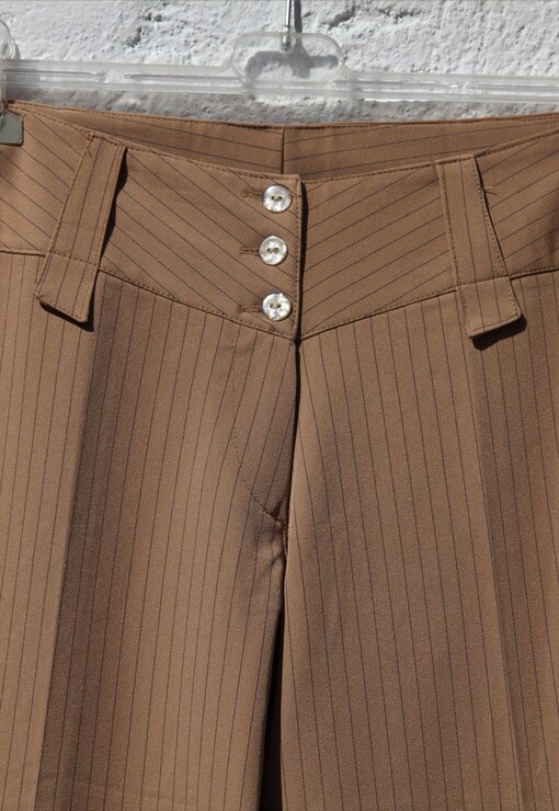 garment image
