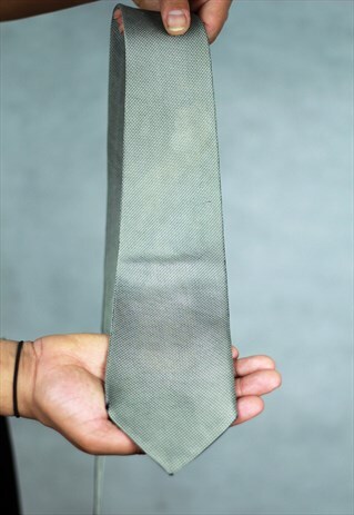 VINTAGE RALPH LAUREN PURE SILK TIE