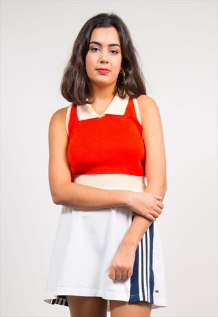 VINTAGE 70'S RED COLLARED CUTE TOP