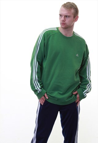 VINTAGE ADIDAS SWEATSHIRT