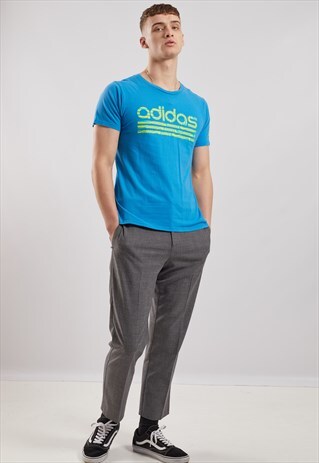VINTAGE ADIDAS T-SHIRT