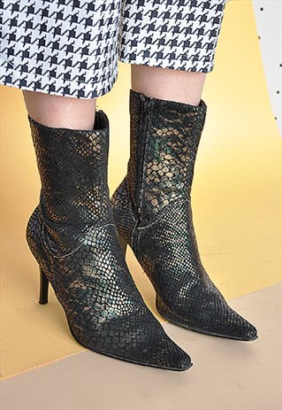 90S VEGAN KILLER BOOTIES
