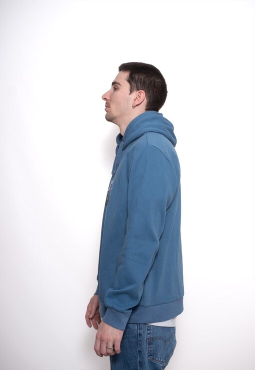garment image