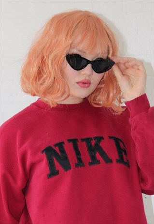 CAT EYE SUNGLASSES IN BLACK