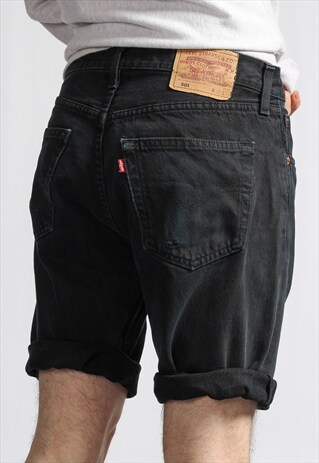 VINTAGE LEVI'S DENIM SHORTS