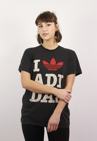 VINTAGE ADIDAS T-SHIRT
