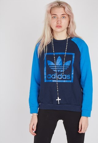 VINTAGE ADIDAS BLUE SWEATSHIRT