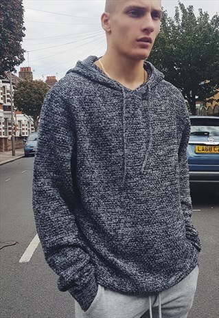 SUSTAINABLE REGENERATED COTTON KNIT HOODIE GREY