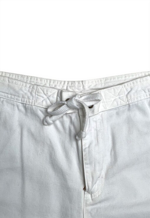 garment image
